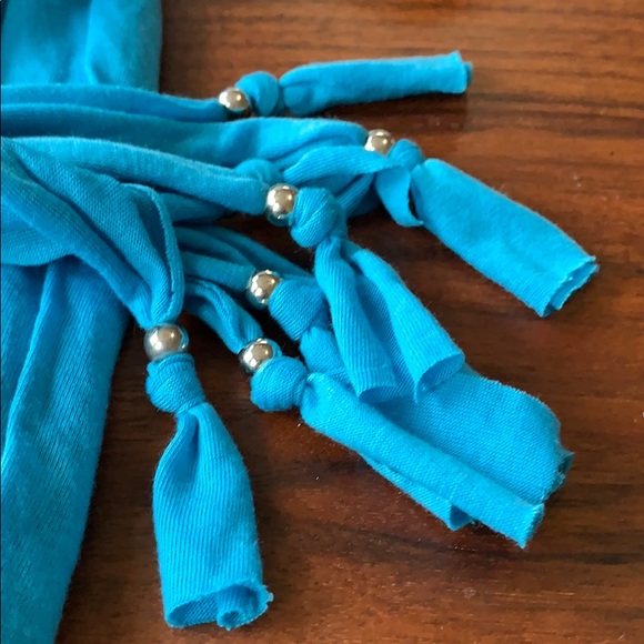 Scarf - Picture 3 of 4